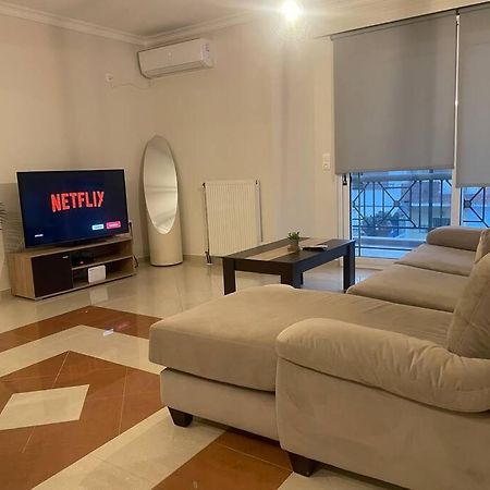 Mr. Sergio Apartment Ampavris Екстериор снимка