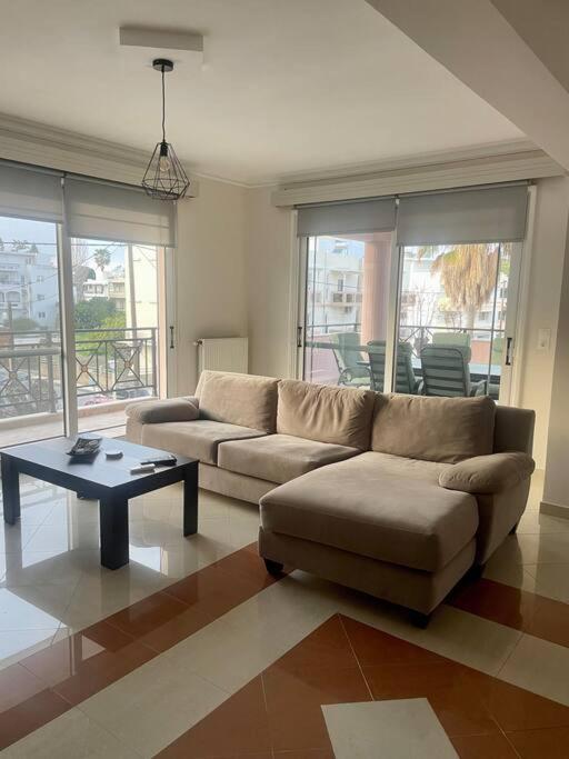 Mr. Sergio Apartment Ampavris Екстериор снимка